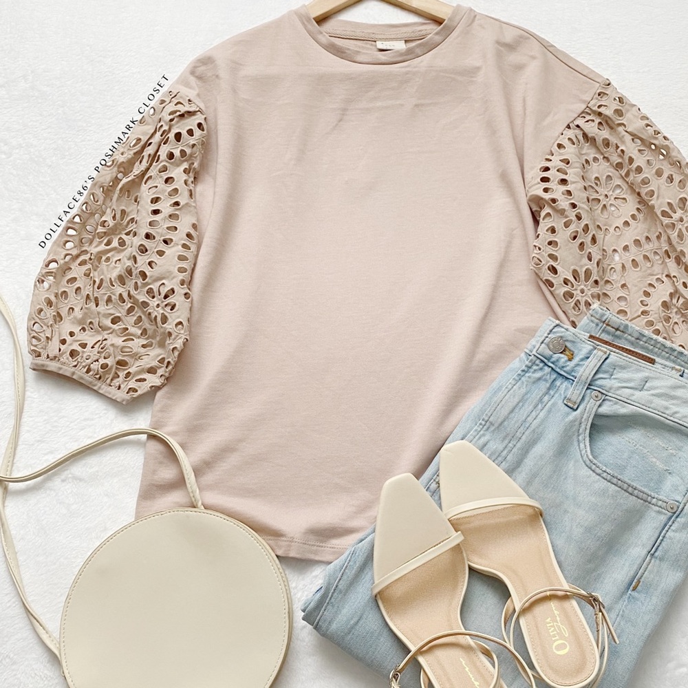 NWT Mauve Lace Sleeve Top